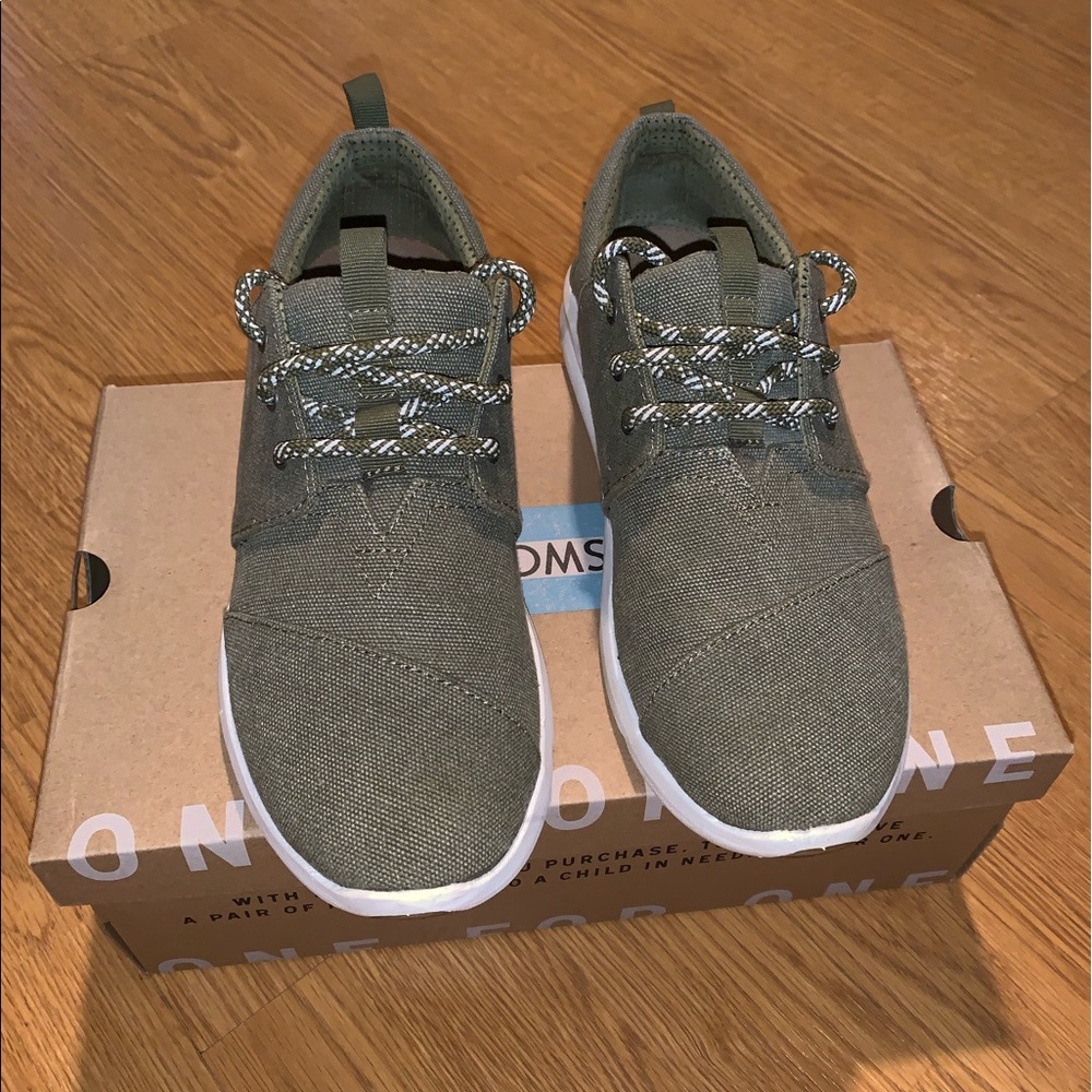 Toms low Sneaker/Shoes